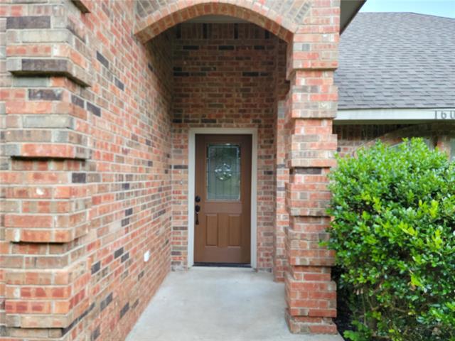 Building Photo - 1605 Sunset Hill Dr