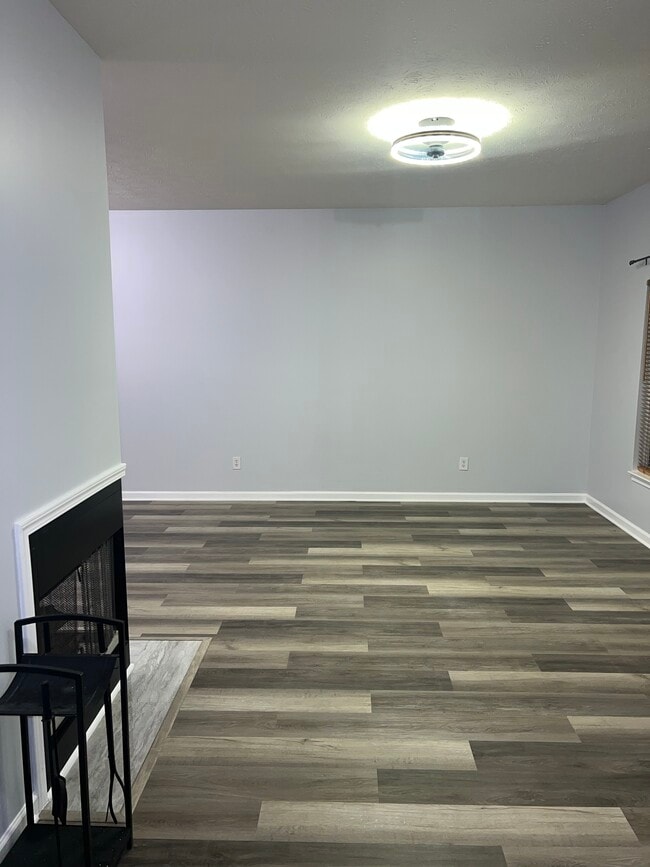 Building Photo - 12235 Bubbling Brook Dr