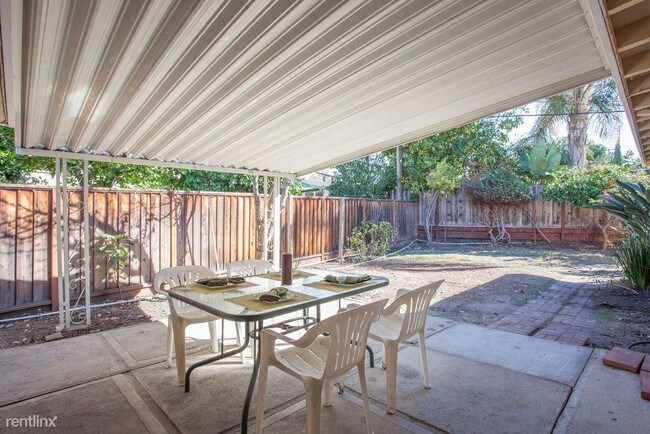 Building Photo - 3 br, 2 bath House - 123 Hamilton Avenue