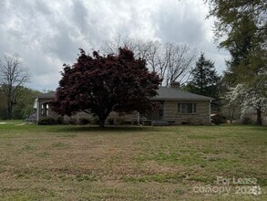 Building Photo - 225 J Brown Rd