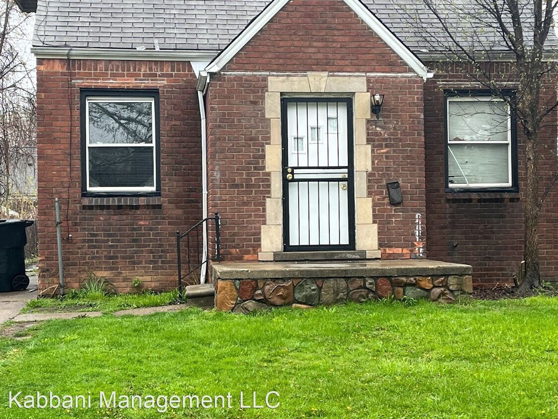 3 br, 1 bath House 19753 Westphalia House for Rent in Detroit, MI