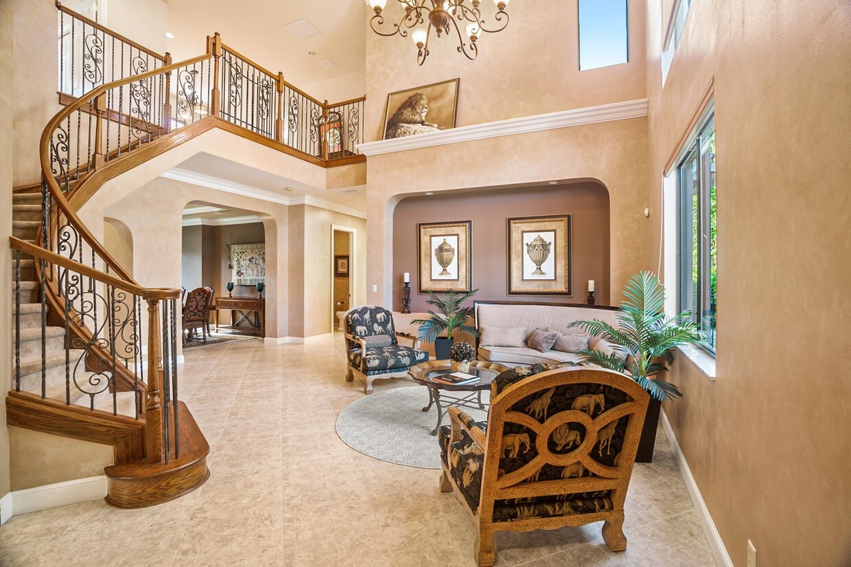 Foto principal - 3484 Collonade Dr
