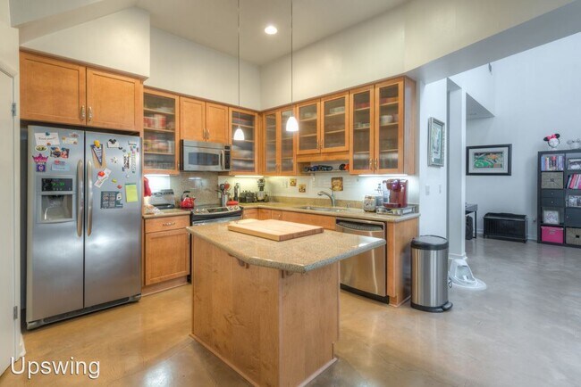 Building Photo - 1 br, 2 bath House - 530 Manzana Place