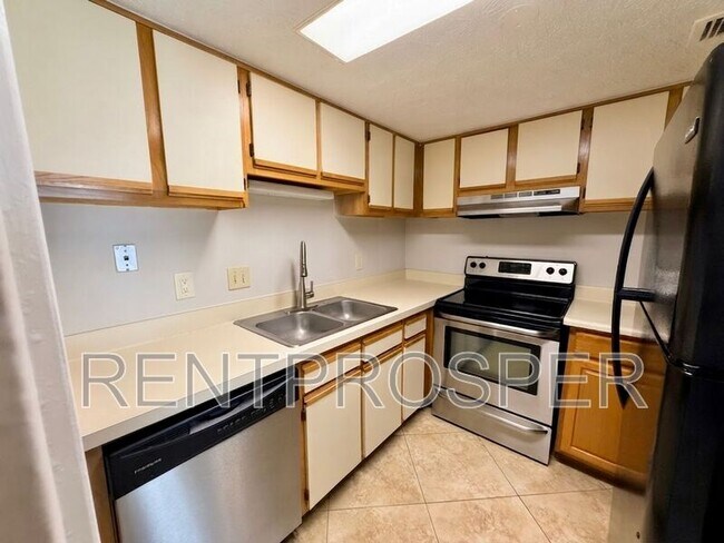 Foto del edificio - 4211 S Semoran Blvd