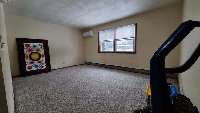 Living Room - 3435 Pennsylvania Ave