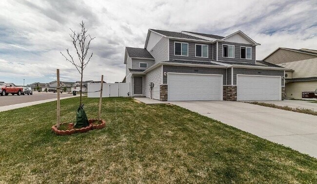 Foto del edificio - 6621 Painted Rock Trl