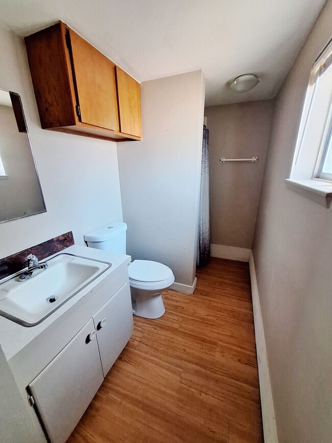 Building Photo - Cozy 1 bed 1 bath