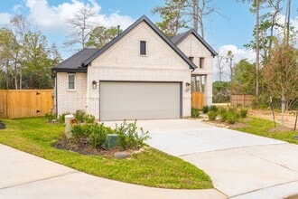 Building Photo - 719 Campbell Xing Ct