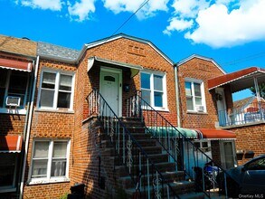 Building Photo - 84-26 Little Neck Pkwy