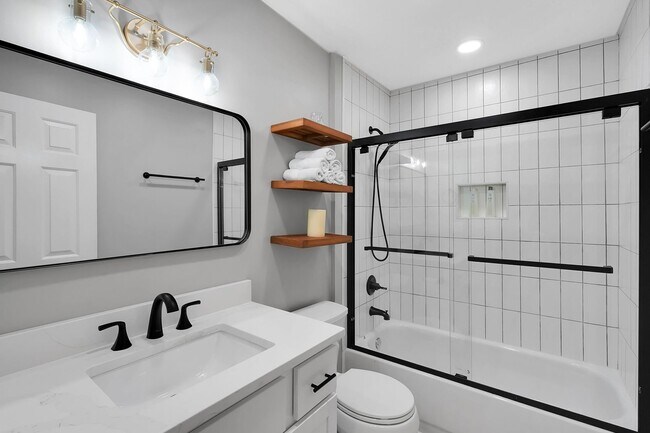 Foto del edificio - Short to Mid-Term Rental East End of Louis...