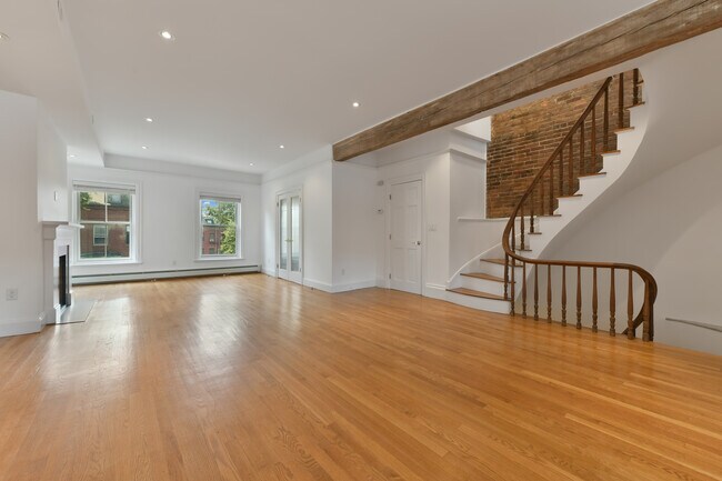 Foto del edificio - 71 Rutland St