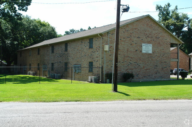 Building Photo - Treadway Place