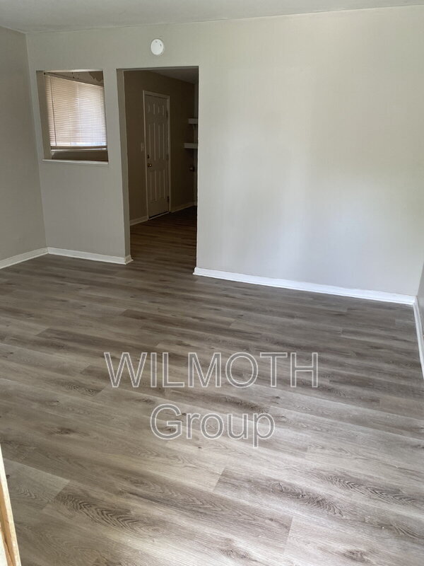 Building Photo - 1322 Norton Ave