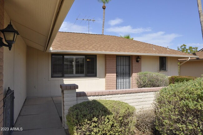 Foto del edificio - 13002 W Meeker Blvd