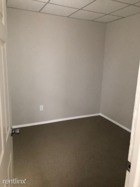 Building Photo - 3 br, 1 bath House - 2201 Jerome St