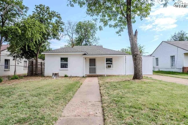 Building Photo - 3213 Avenue S