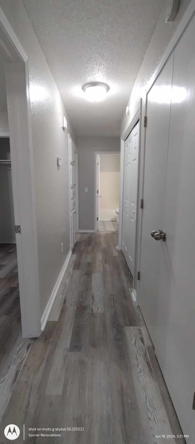 Foto del edificio - 932/934 SW 62nd St