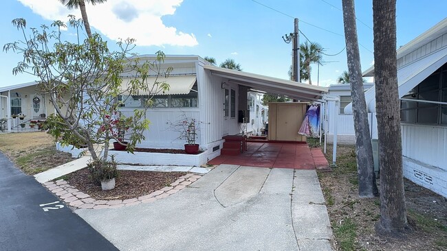 Photo - 4851 W. Gandy Blvd. B4-L12 House