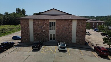 Building Photo - 907 Southwest Blvd