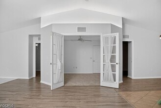 Building Photo - 11580 Forest Mere Dr