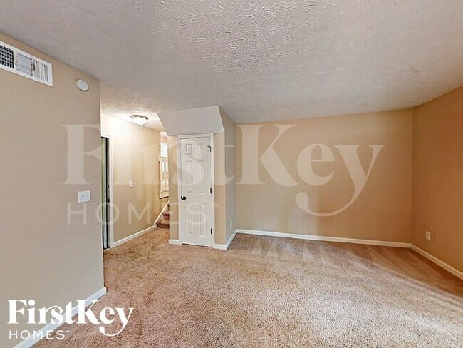 Building Photo - 3610 Daylon Dr