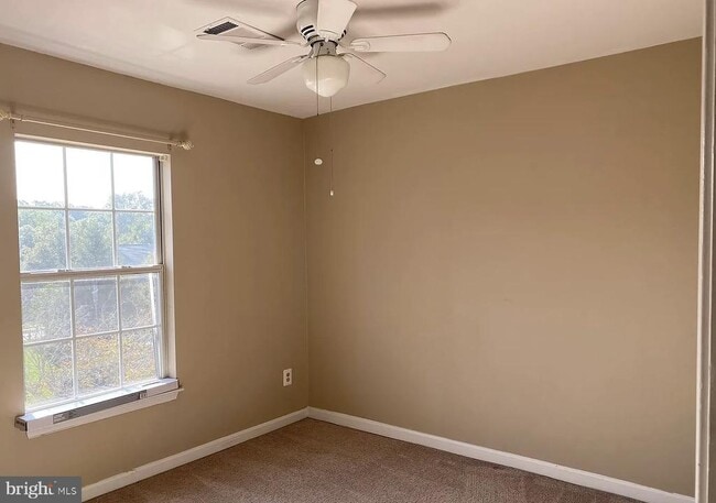Building Photo - 6802 Cedar Loch Ct