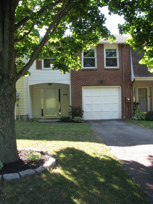 259 Willow Pond Way, Penfield, NY 14526 Townhome Rentals in Penfield NY