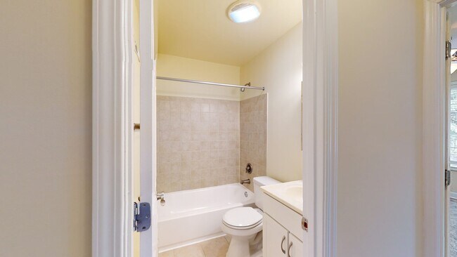 Interior Photo - Arbor Park of Alexandria