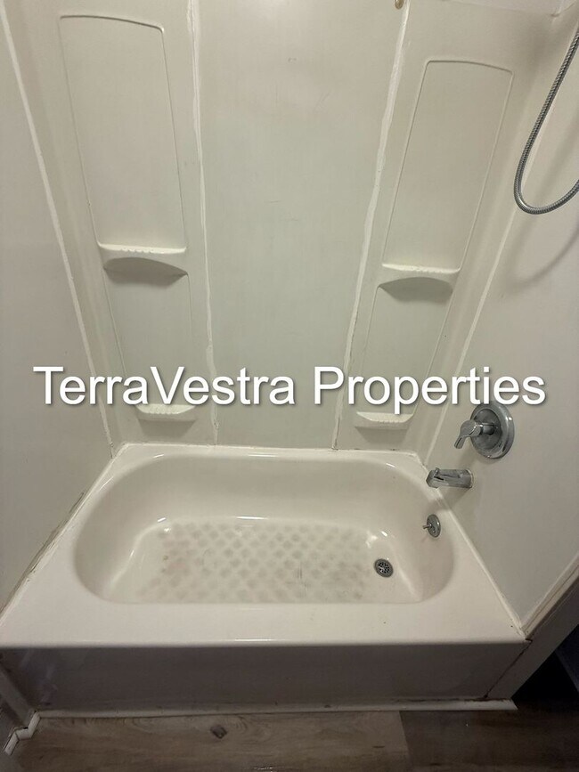 Foto del edificio - 3 Bed Single Family Home in Gloucester City!