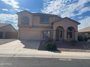 Building Photo - 4816 S Emery Cir