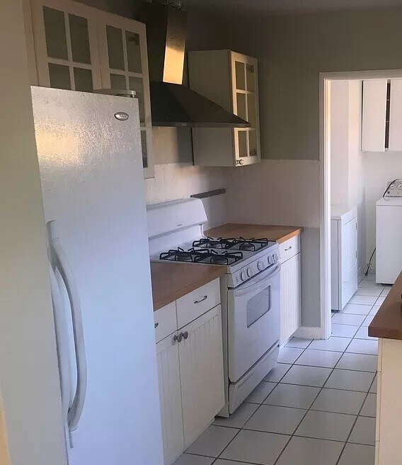 Foto del edificio - 2704 Pacific Ave