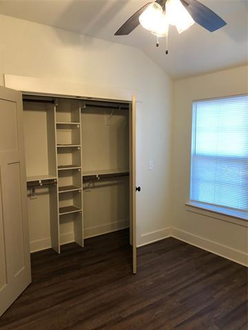 Foto del edificio - 309 W Lampasas St