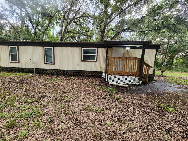 Foto del edificio - 10378 Camp Mack Rd