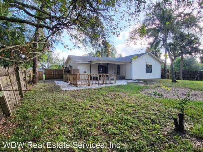 Building Photo - 3 br, 2 bath House - 750 Rose Avenue