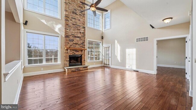 Foto del edificio - 178 Pratt Ln