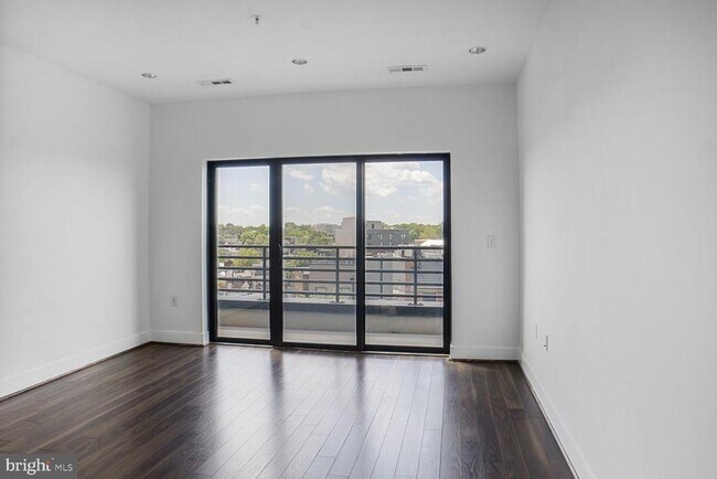Foto del edificio - 1111 Orren St NE