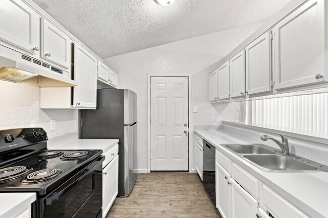 Foto del edificio - 3BR/2.0BA Single Family - Dallas