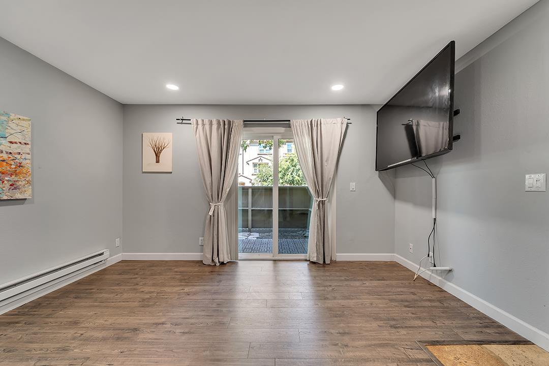 Foto principal - 37373 Sequoia Rd