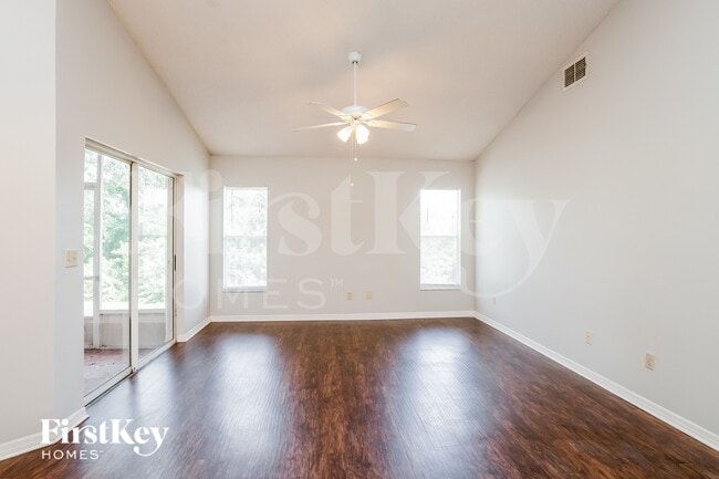 Building Photo - 6809 Coral Cove Dr