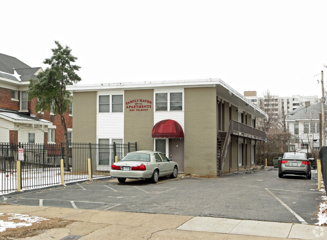 Primary Photo - Family Haven Apts