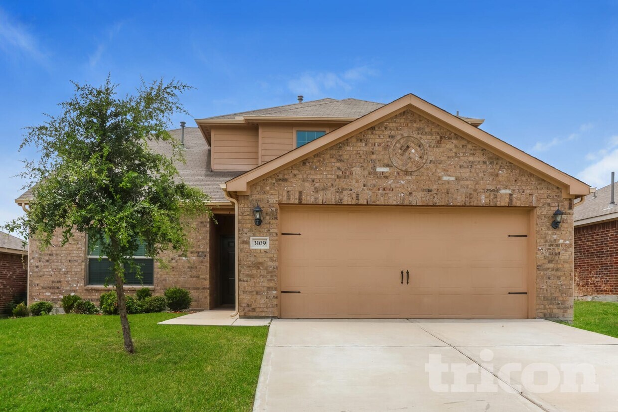 Foto principal - 3109 Chillingham Dr