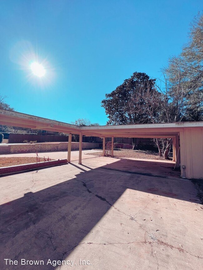 Foto del edificio - 3 br, 2 bath House - 506 N 3rd St