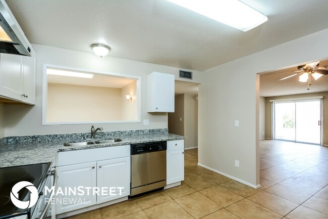Building Photo - 6970 N Asterion Ln