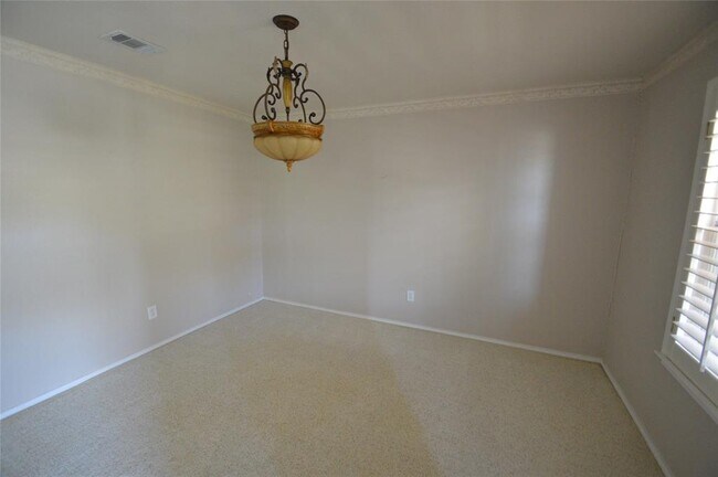 Foto del edificio - 5804 Meadows Way