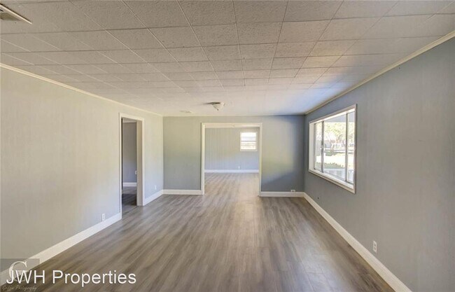 Building Photo - 3 br, 2 bath House - 111 Watson Rd