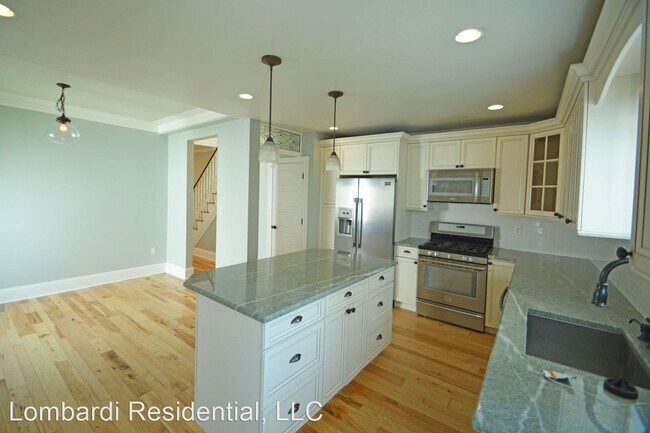 Building Photo - 4 br, 4 bath House - 732 Arnold Ave