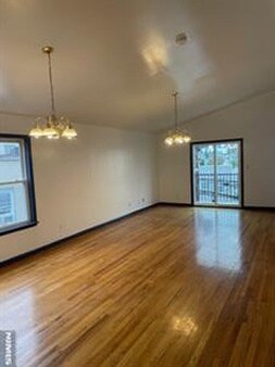 Foto del edificio - 2707 Central Ave