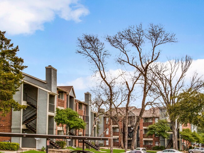 wolf creek apartments for rent dallas tx apartments com