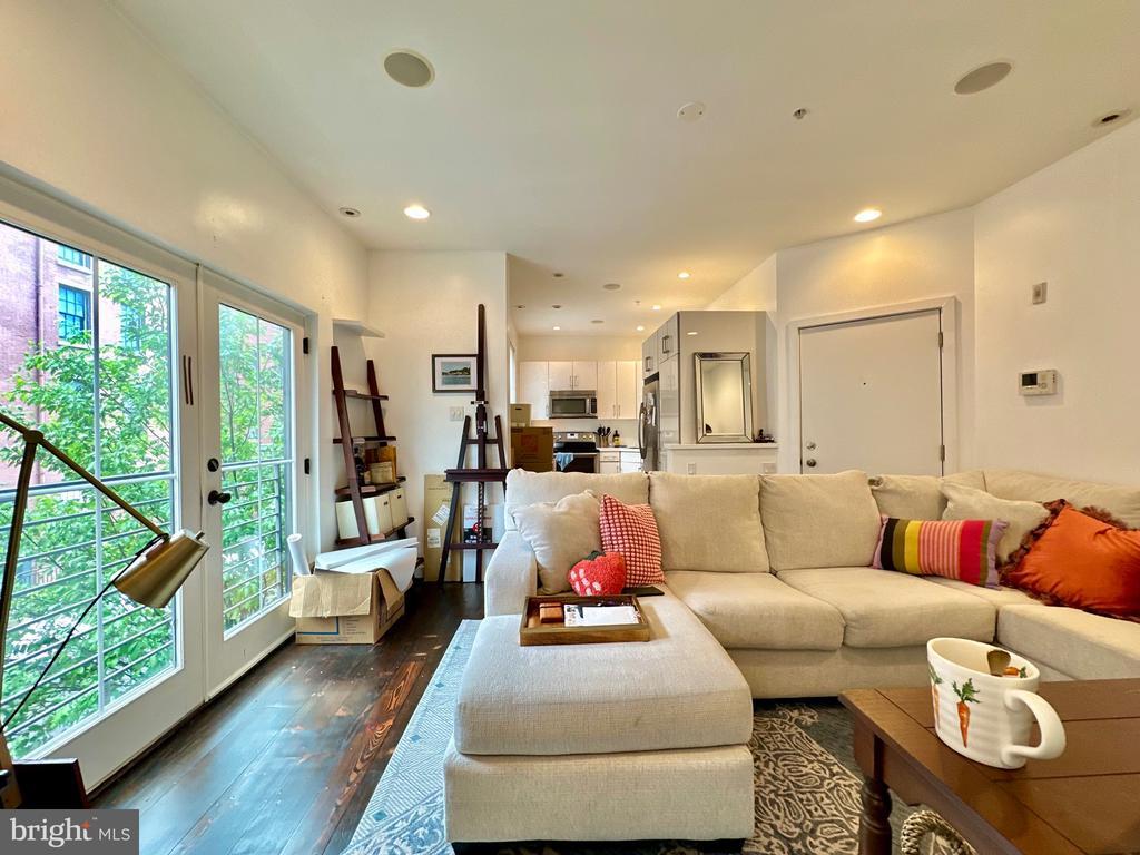 Foto principal - 263 N 3rd St