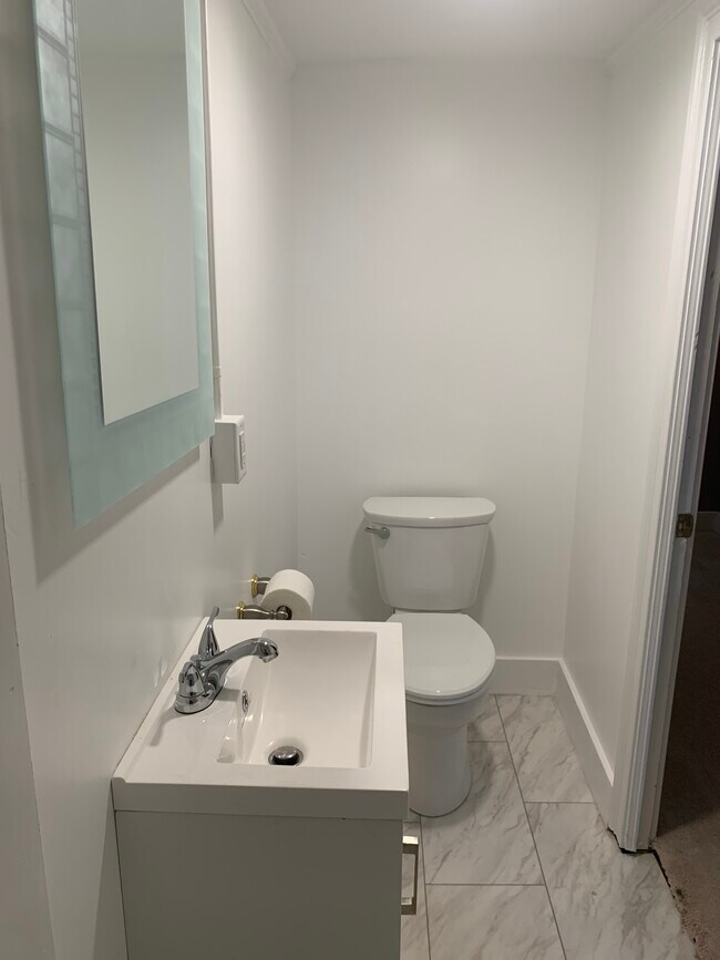 Foto del edificio - 84 Maple St